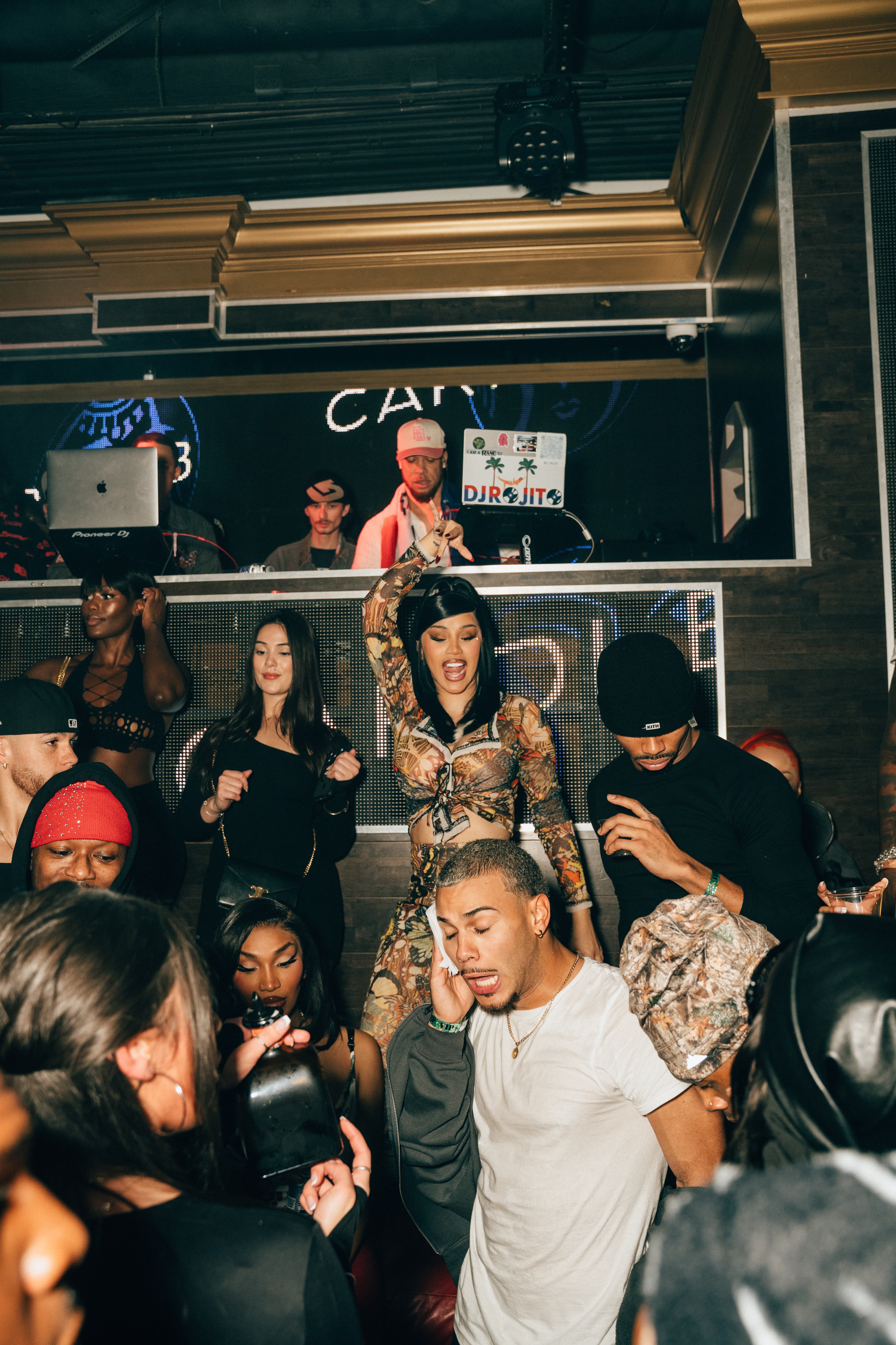 Cardi B Live photo 4