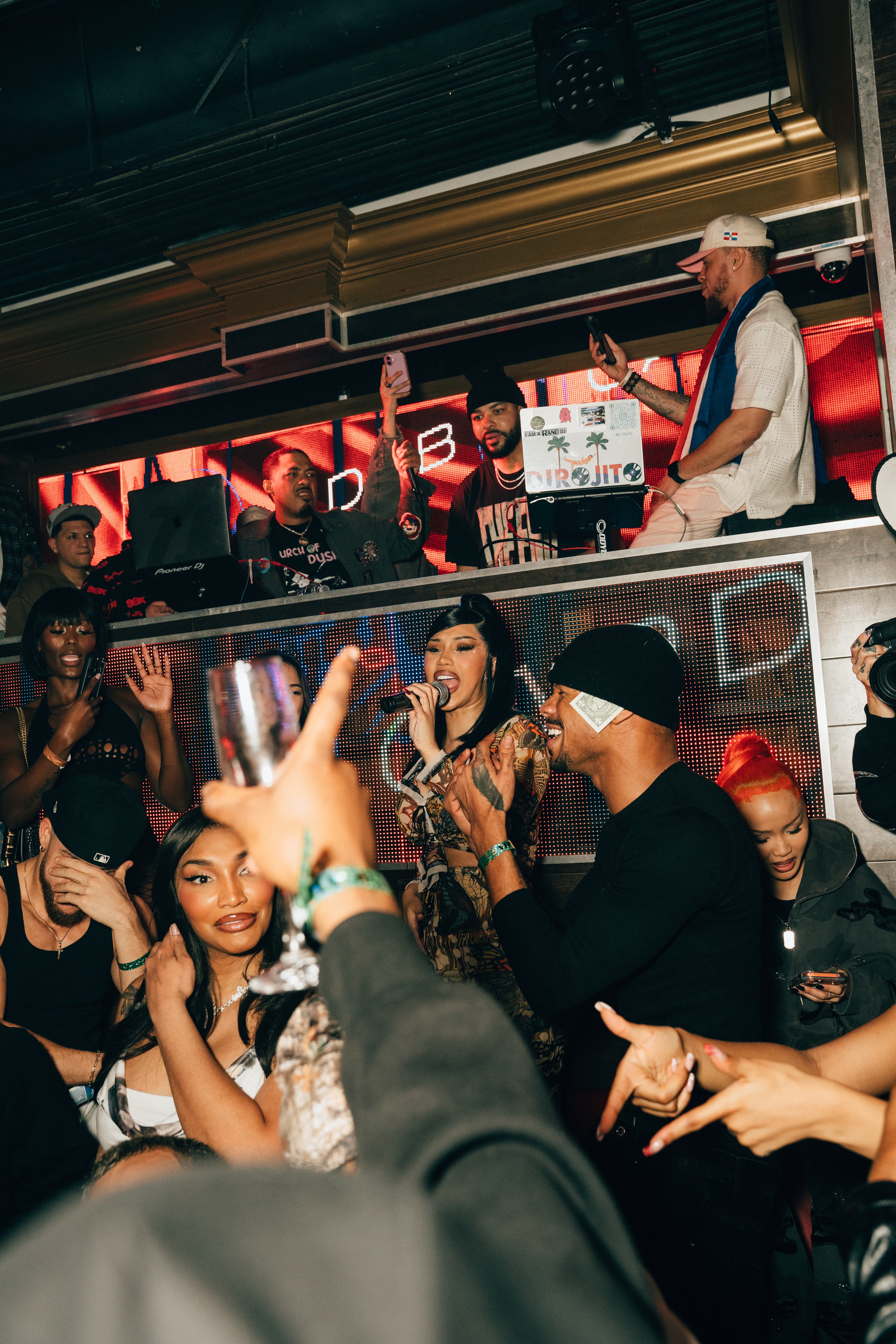 Cardi B Live photo 9