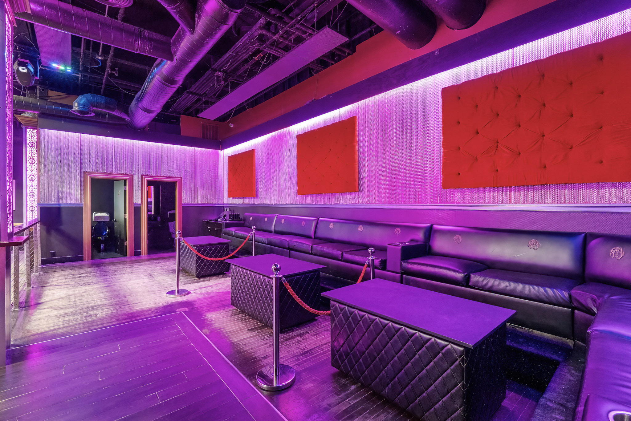 Sarajevo Nightclub dance floor